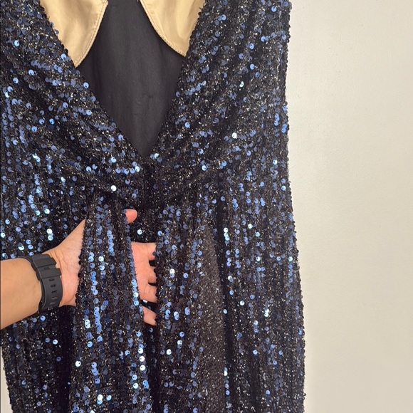 NWT | Mac Duggal 26331 Midnight Blue Cowl Back Sequined Evening Gown Size 8 - Picture 10 of 11